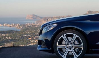 2016 مرسدس بنز  C300 4MATIC full